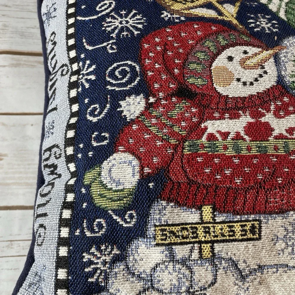 Cozy Little Christmas Snowman Family Tapestry Throw Pillow‎ Decorative Accent